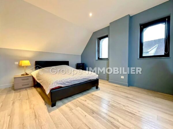 (Ref.350) À VENDRE : Bien d’exception - SEMI PLAIN-PIEDS, ferme au carré entièrement rénovée - FENAIN - Image 12