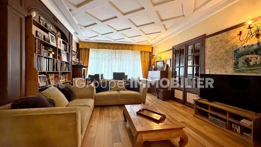 (Ref.380) Superbe Maison Bourgeoise en Hyper Centre d’Orchies de 315 mètres carrés