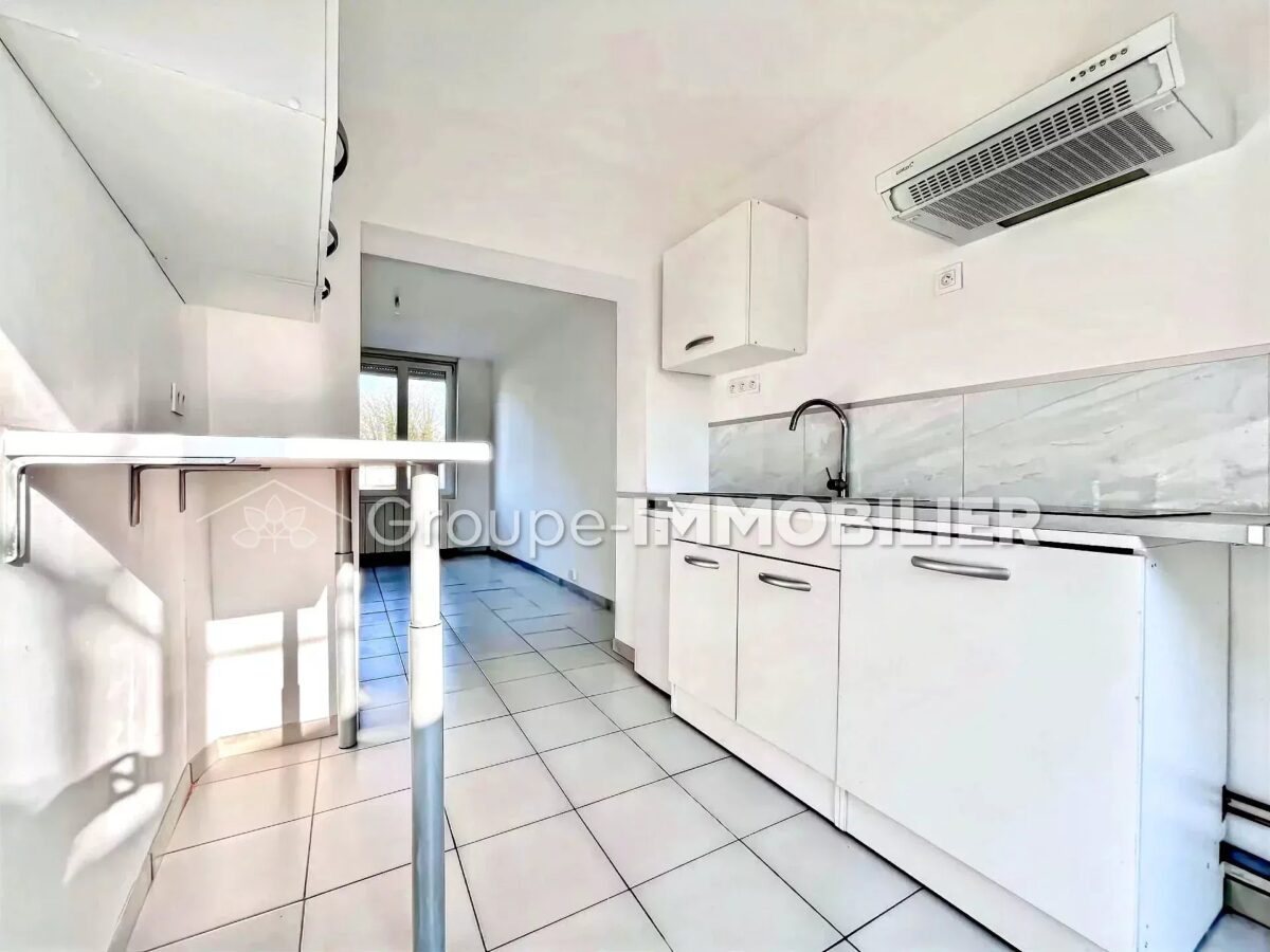(Ref.26) NOUVEAUTÉ EN LOCATION – MAISON - 1 CHAMBRE ET 1 BUREAU AVEC UNE COUR À Auberchicourt – Image 3