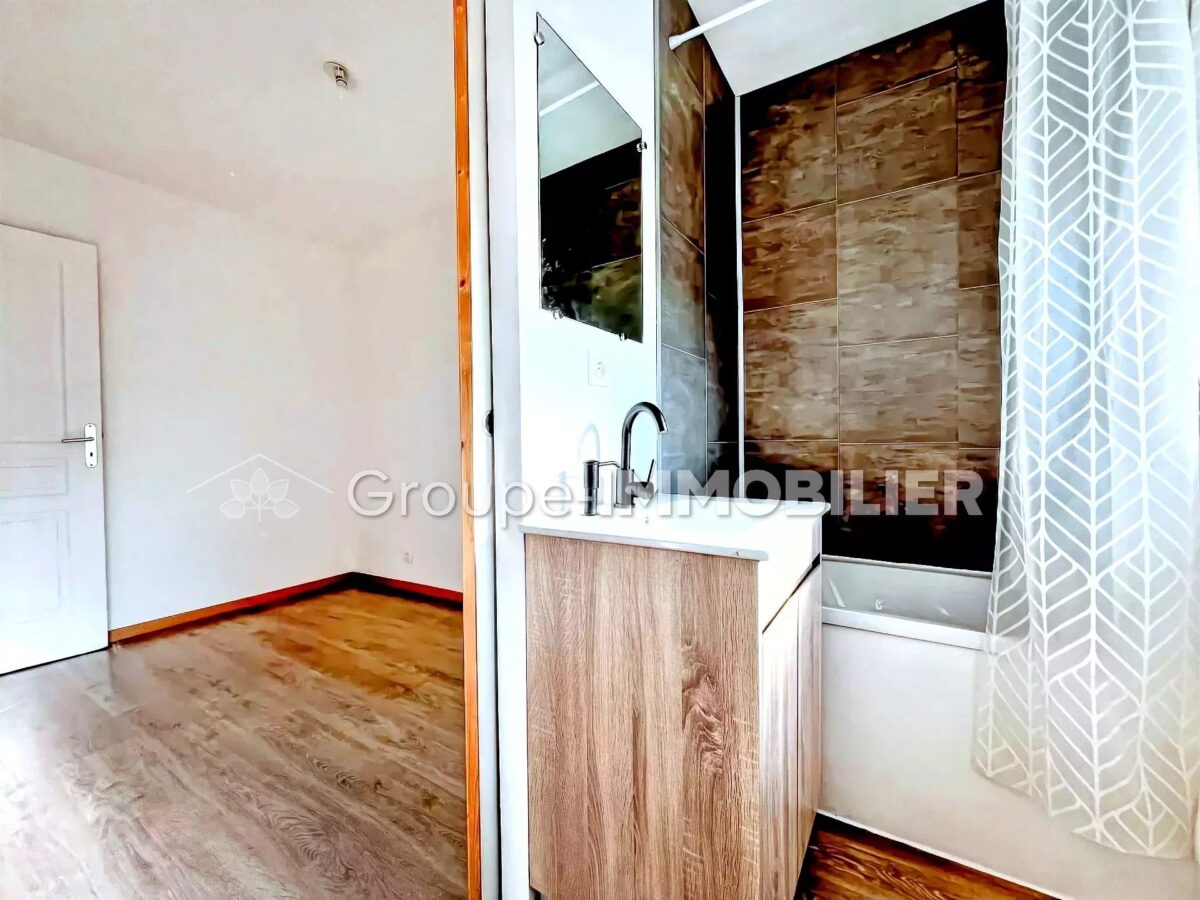 (Ref.26) NOUVEAUTÉ EN LOCATION – MAISON - 1 CHAMBRE ET 1 BUREAU AVEC UNE COUR À Auberchicourt – Image 6