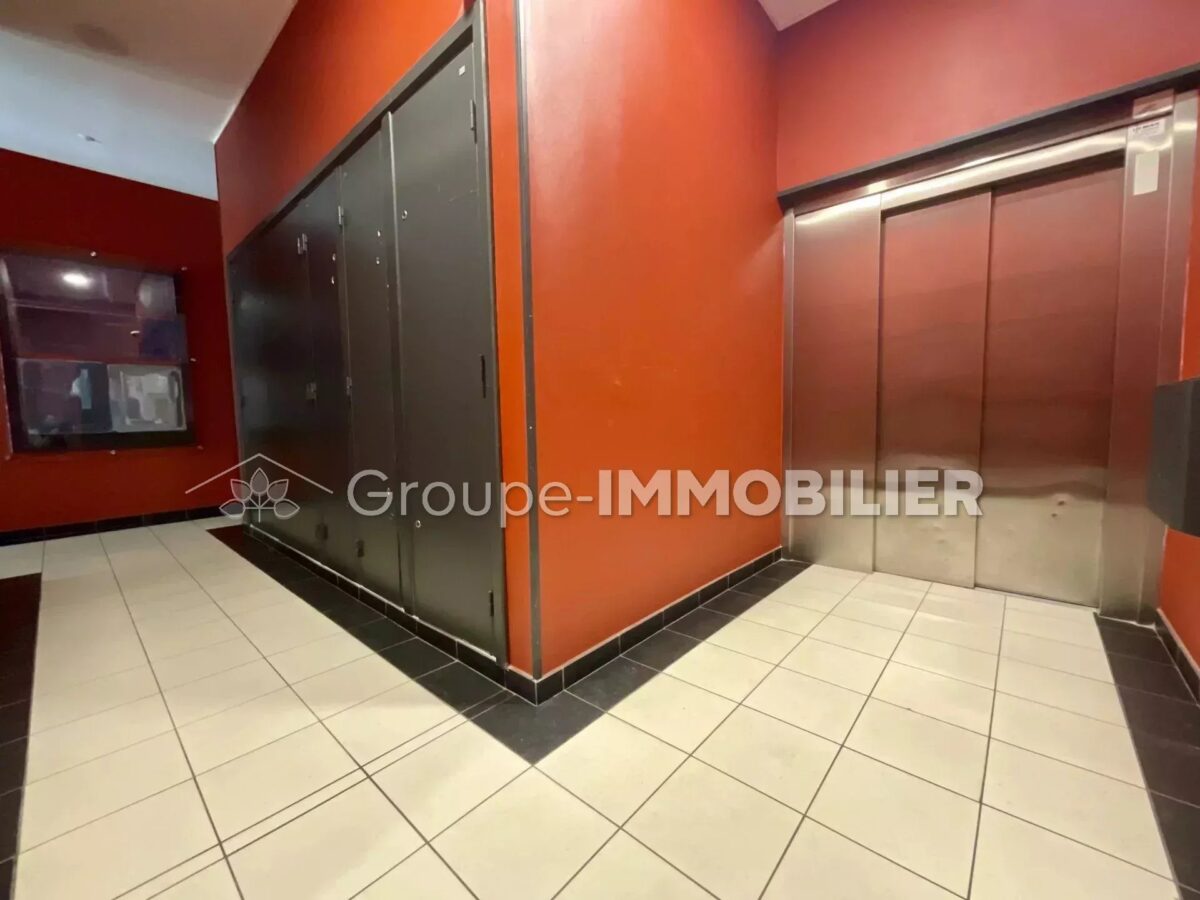 (Ref.424) À vendre – Appartement T3 au 1er étage - au top de l’emplacement à Valenciennes – Image 9
