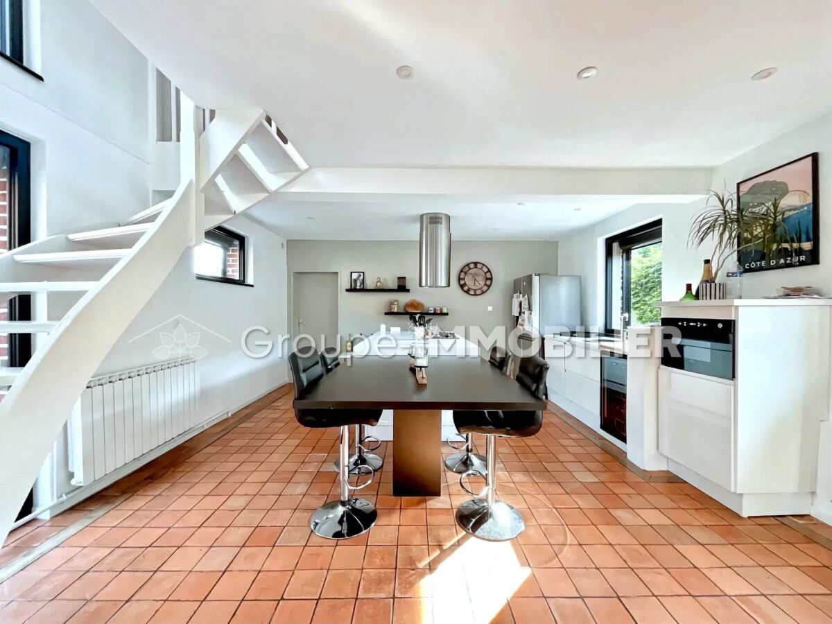 (Ref.429) À vendre : magnifique fermette rénovée de 170 m² habitables, située sur une parcelle arborée de 1 738 m² – Image 4