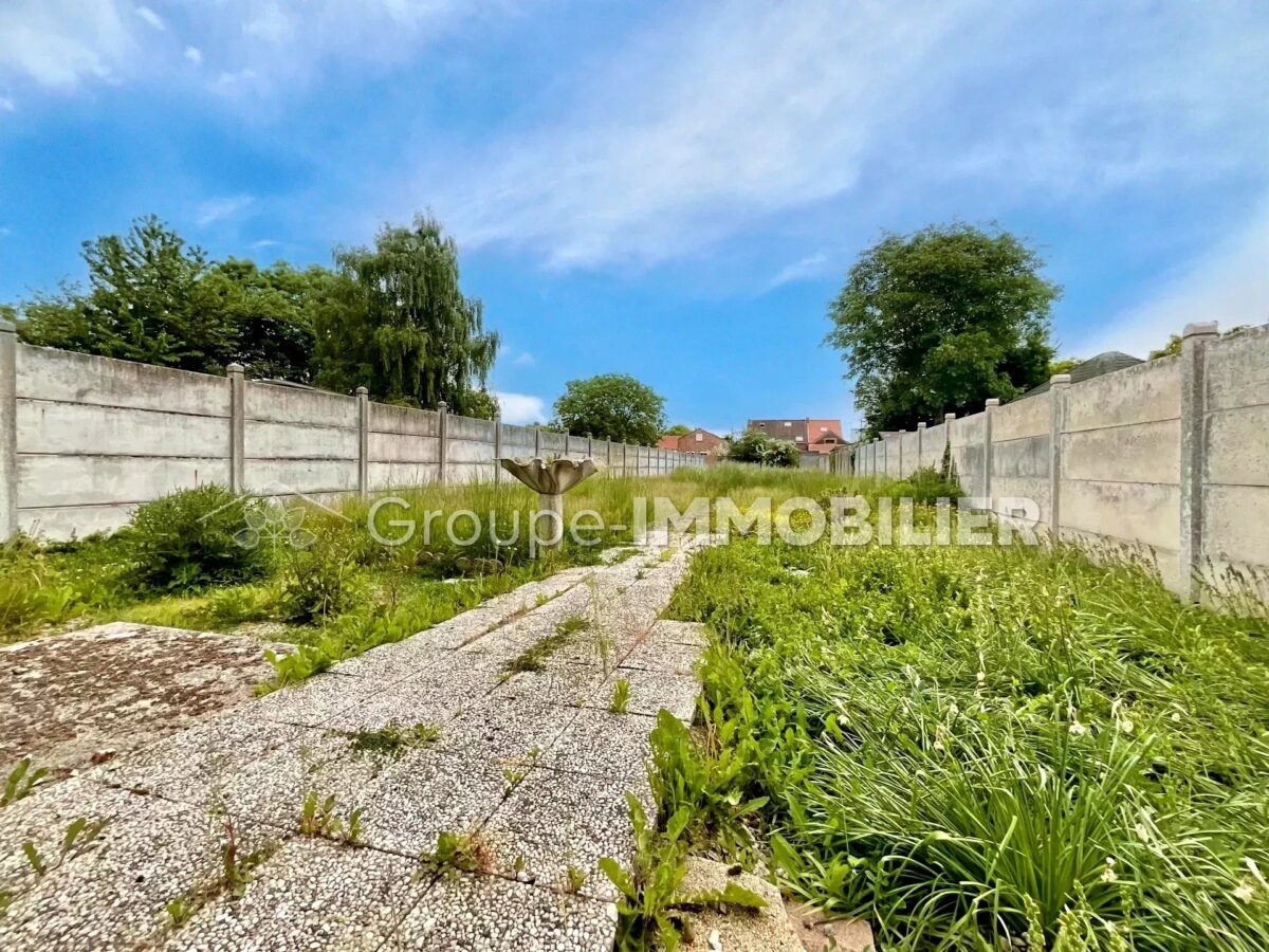 (Ref.441) A Erre : Maison  avec garage et jardin – Image 9