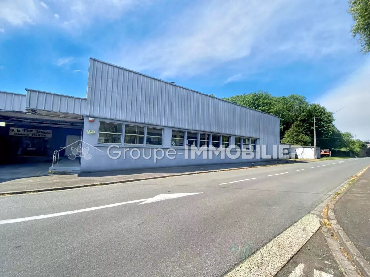 (Ref.434) Ensemble Immobilier Polyvalent de 800 m² avec Fort Potentiel Commercial et Résidentiel