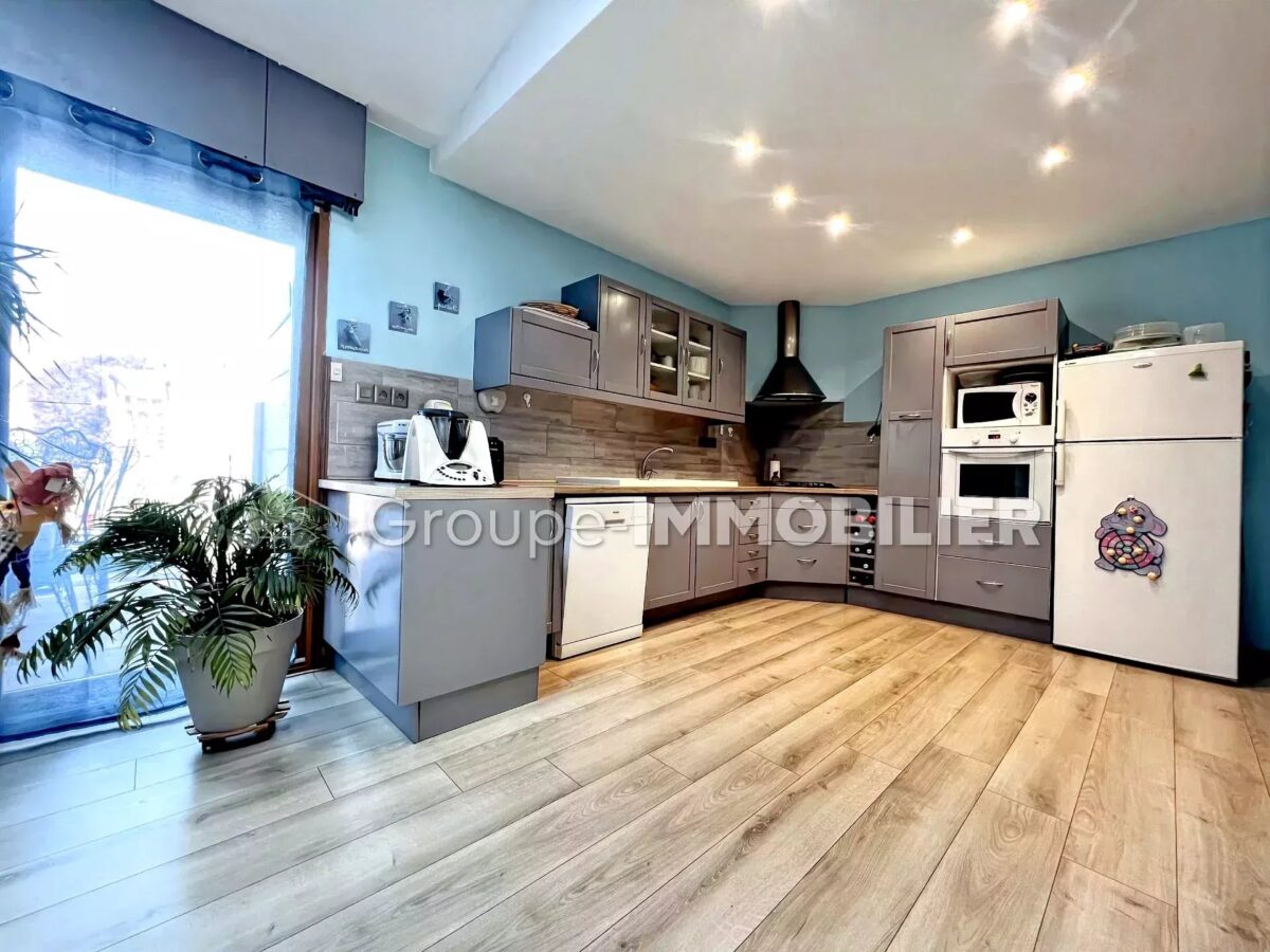 (Ref.426) À VENDRE – GRANDE MAISON FAMILIALE À HELESMES – 5 CHAMBRES – Image 3