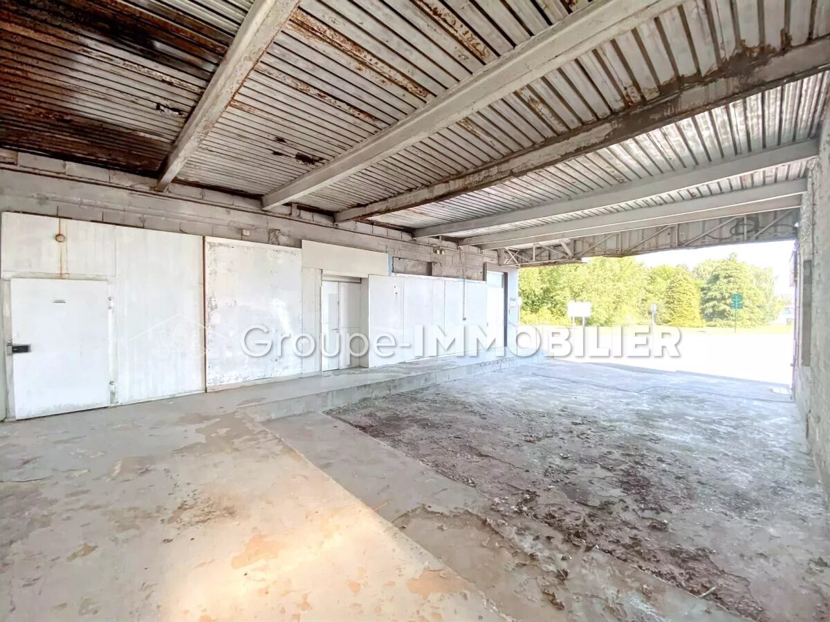 (Ref.434) Ensemble Immobilier Polyvalent de 800 m² avec Fort Potentiel Commercial et Résidentiel – Image 9