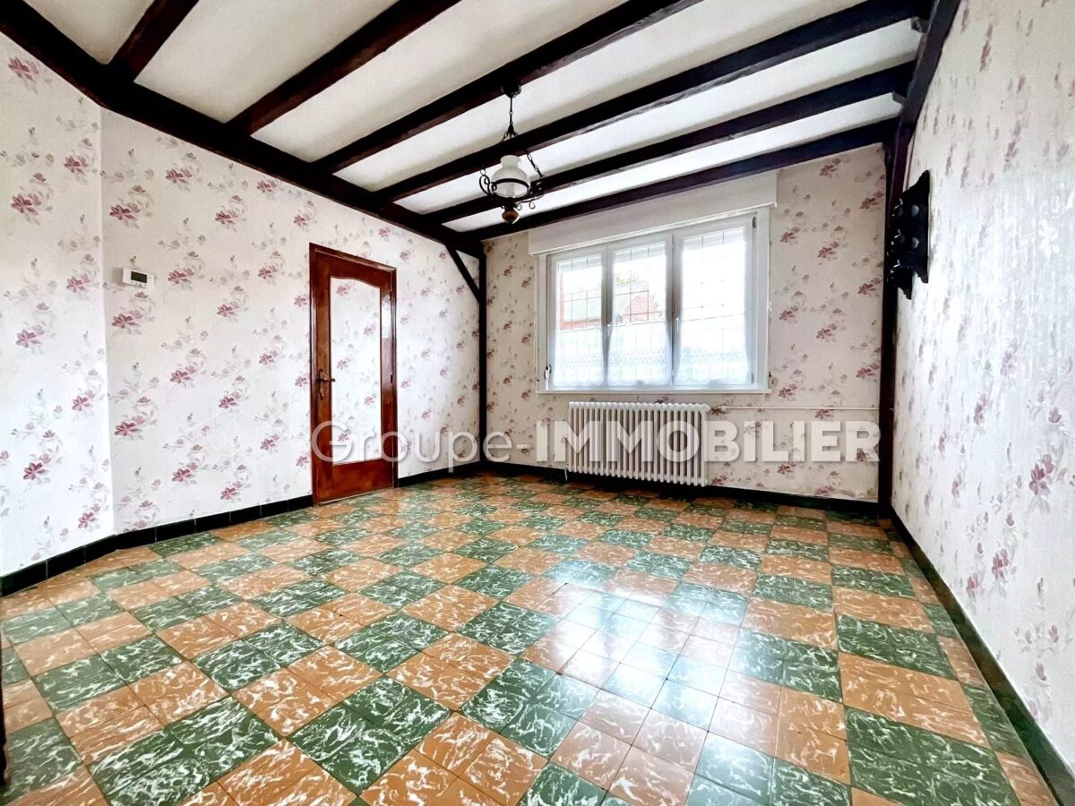 (Ref.453) À VENDRE – Maison semi-individuelle avec grand jardin de plus de 1000 m² ! – Image 5