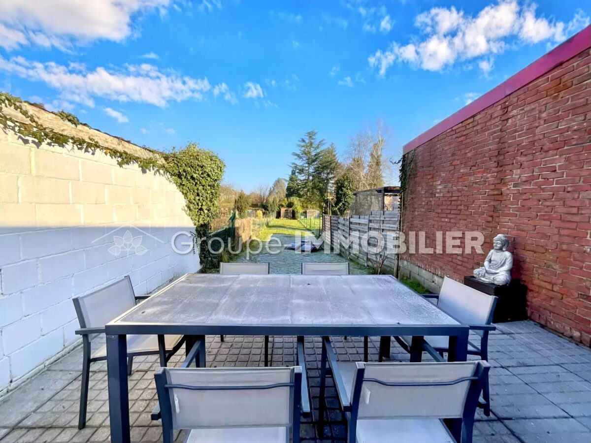 (Ref.452) Maison mitoyenne  3 chambres avec terrasse et jardin – Image 6
