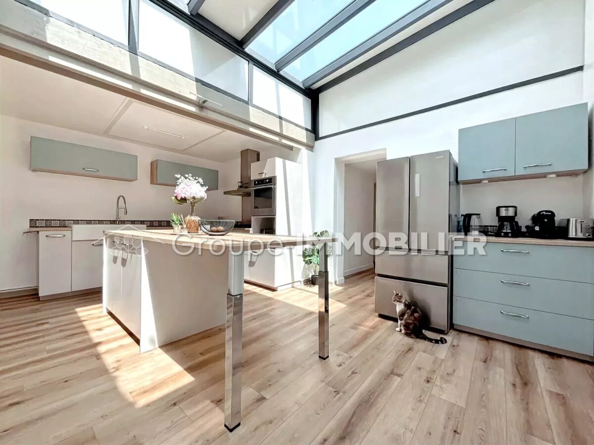 (Ref.445) Maison mitoyenne 4 chambres + jardin – Image 2