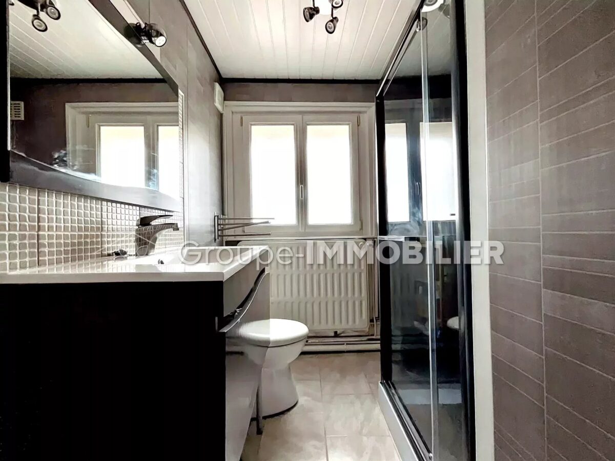 (Ref.462) À découvrir sur Auberchicourt – Maison familiale rénovée avec jardin et garage – Image 5