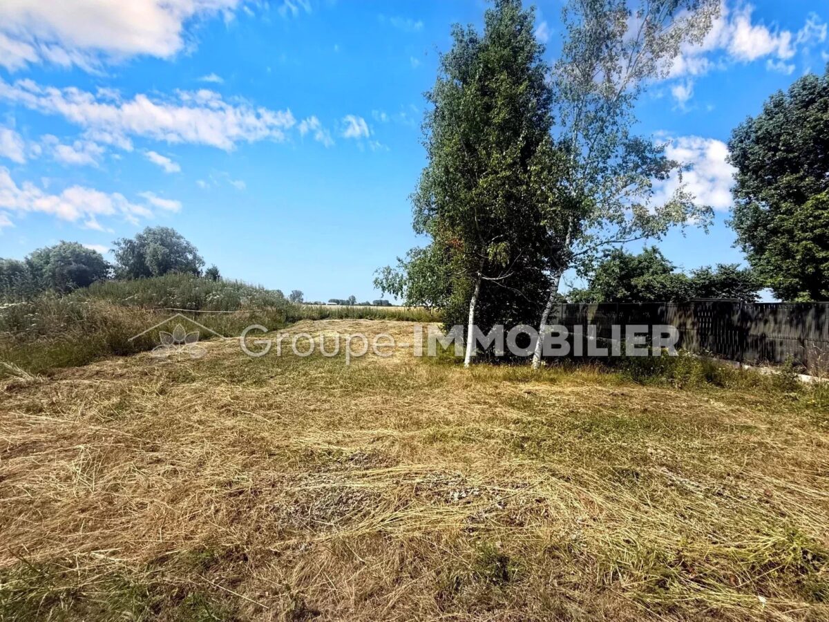 (Ref.447) Terrain viabilisé à FAUMONT – Image 2