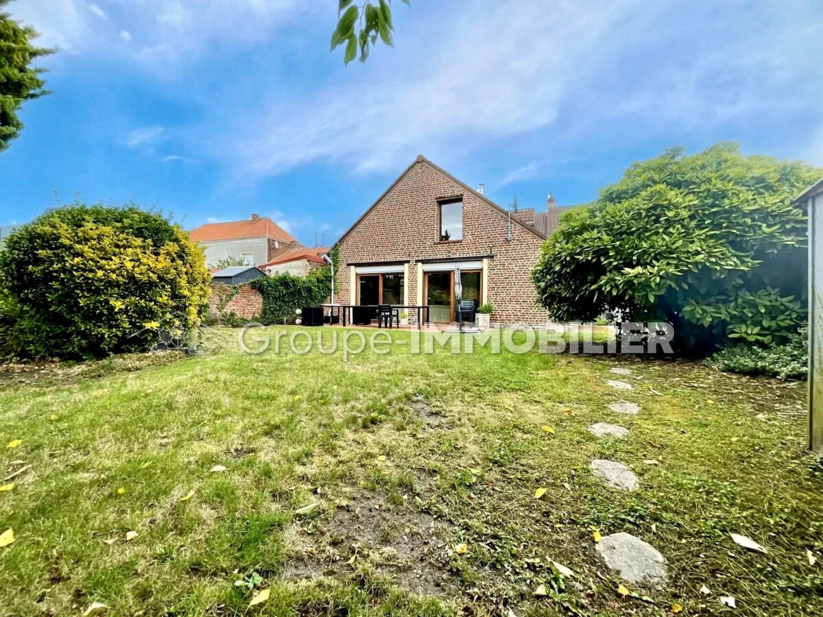 (Ref.450) Belle demeure 3 chambres avec jardin à ERRE – Image 10