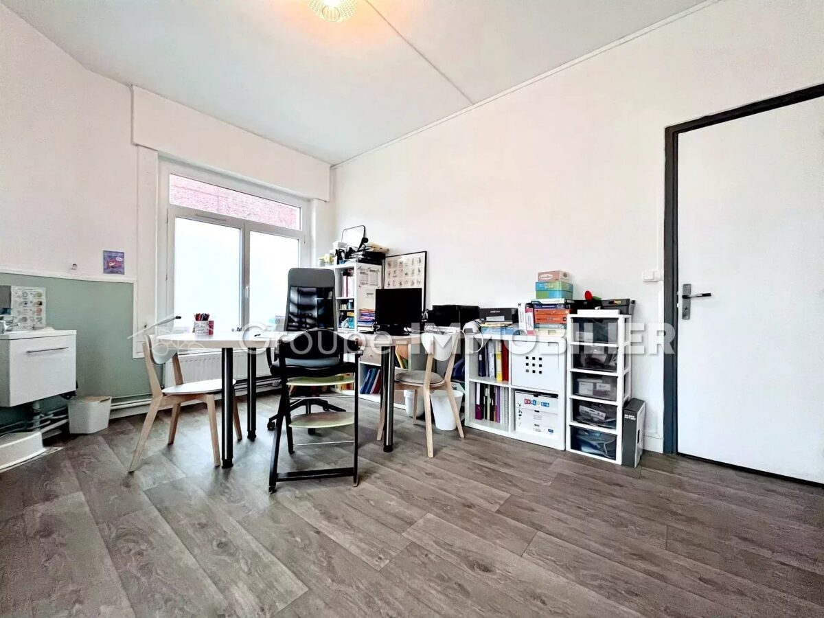 (Ref.30) NOUVEAUTÉ - BUREAU PROFESSIONNEL À LOUER SUR SOMAIN – Image 2