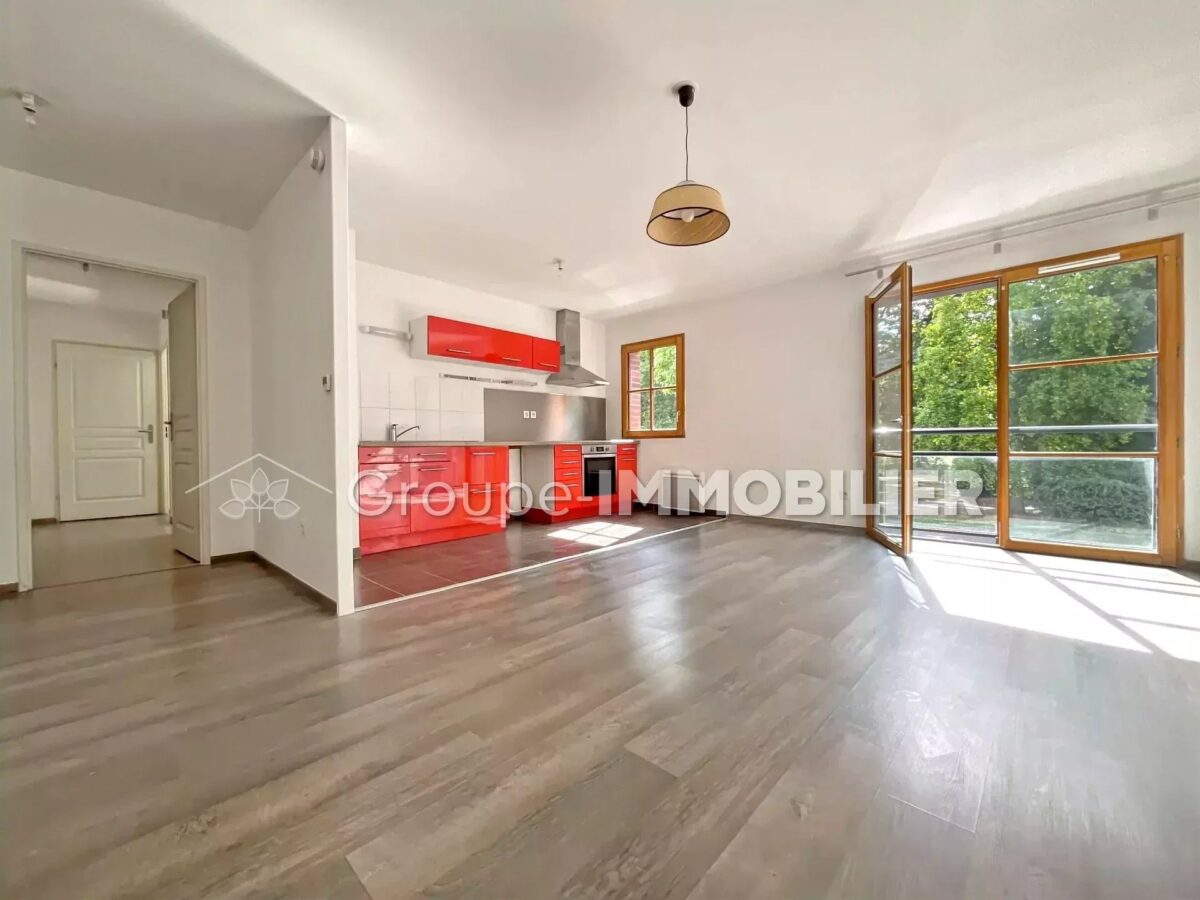 (Ref.424) À vendre – Appartement T3 au 1er étage - au top de l’emplacement à Valenciennes – Image 2