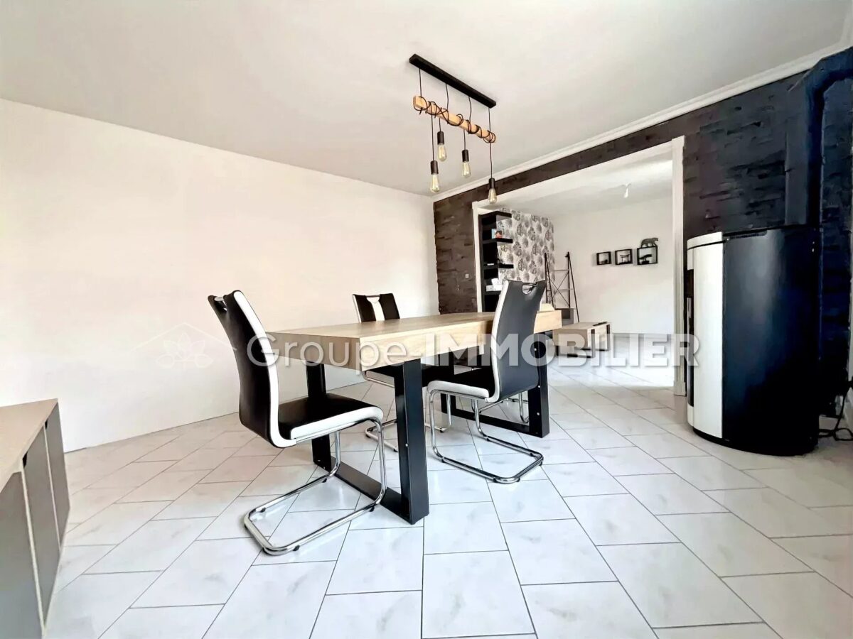 (Ref.478) Maison de 135 m² avec garage, atelier chauffé et stationnement – Douai Frais-Marais – Image 5