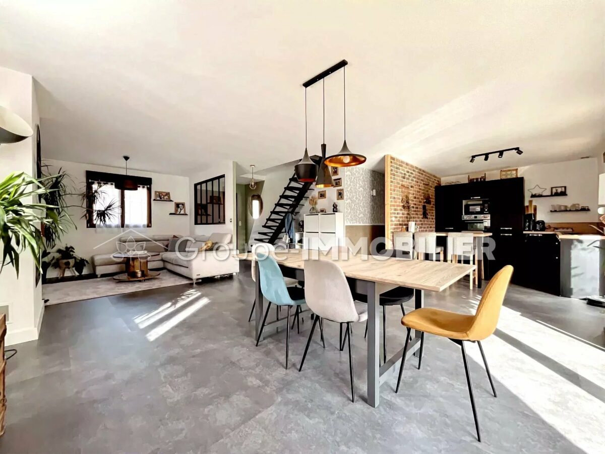 (Ref.492) PAVILLON SEMI PLAIN-PIED - 5 CHAMBRES - MARCHIENNES – 6 PIÈCES – 142 m² – MARCHIENNES