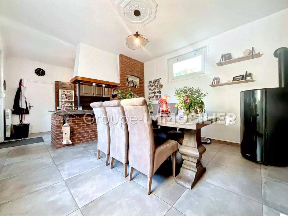 (Ref.493) BELLE DEMEURE - 6 CHAMBRES - FRESSAIN – Image 9