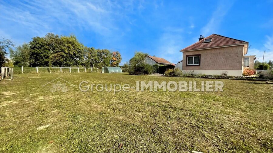(Ref.511) Maison de plain-pied individuelle à fort potentiel – Beuvry-la-Forêt – 3 PIÈCES – 80 m² – BEUVRY-LA-FORÊT