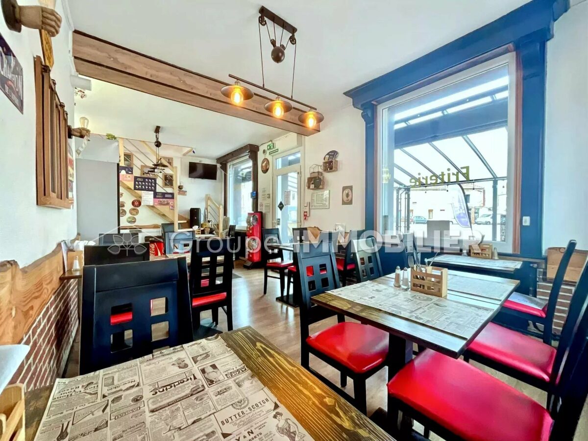(Ref.526) À VENDRE – MURS COMMERCIAUX ET FOND DE COMMERCE – FRITERIE AVEC LICENCE IV ET TERRASSE – WALLERS – 1 PIÈCES – 114 m² – WALLERS – Image 2