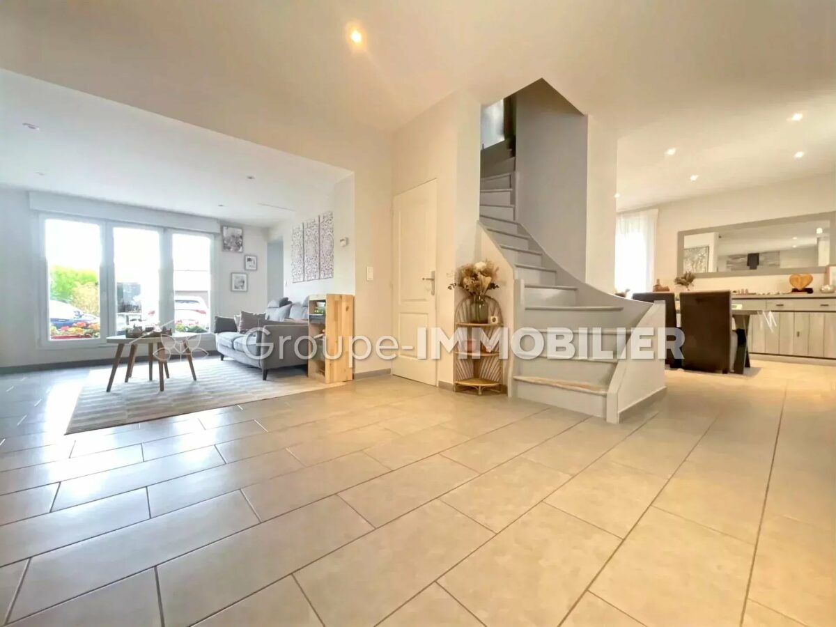 (Ref.512) À vendre – Maison individuelle semi plain-pied à Lewarde – 3 PIÈCES – 114 m² – LEWARDE – Image 4