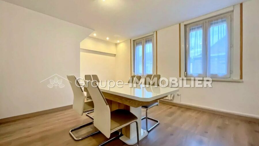 (Ref.562) À LOUER – Appartement avec terrasse en plein centre-ville de SOMAIN – 3 PIÈCES – 64 m² – SOMAIN