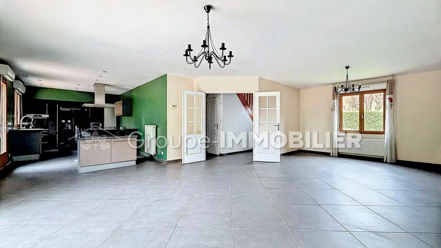 (Ref.573) PAVILLON - 4 CHAMBRES SUR SOMAIN – 5 PIÈCES – SOMAIN