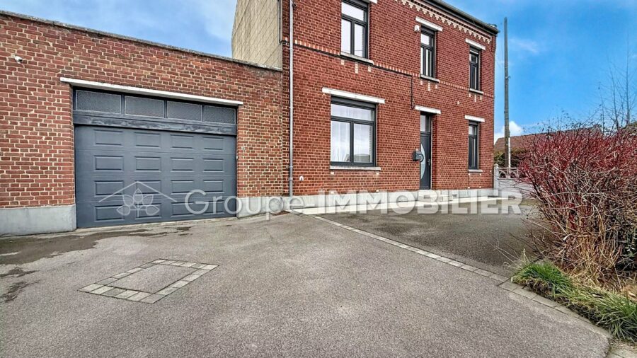 (Ref.572) MAISON FAMILIALE À SOMAIN – 6 PIÈCES – 155 m² – SOMAIN